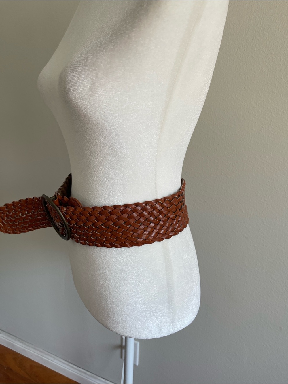 Wide Braided Leather Belt with Round Buckle - Brown - Picture 6 of 6